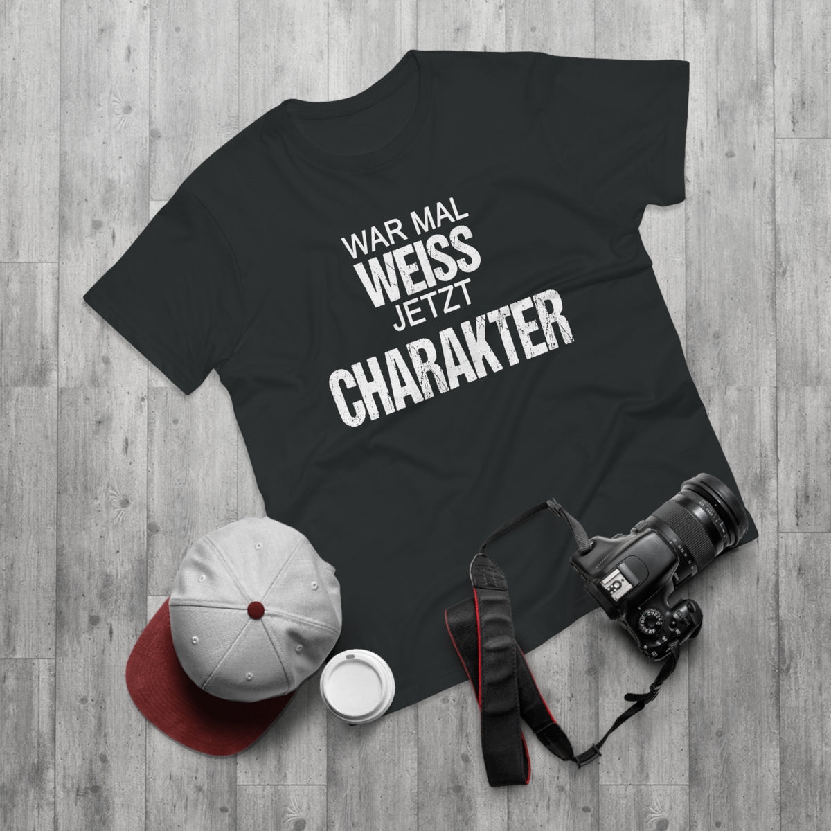 War mal weiß. Jetzt Charakter. – Herren T-Shirt
